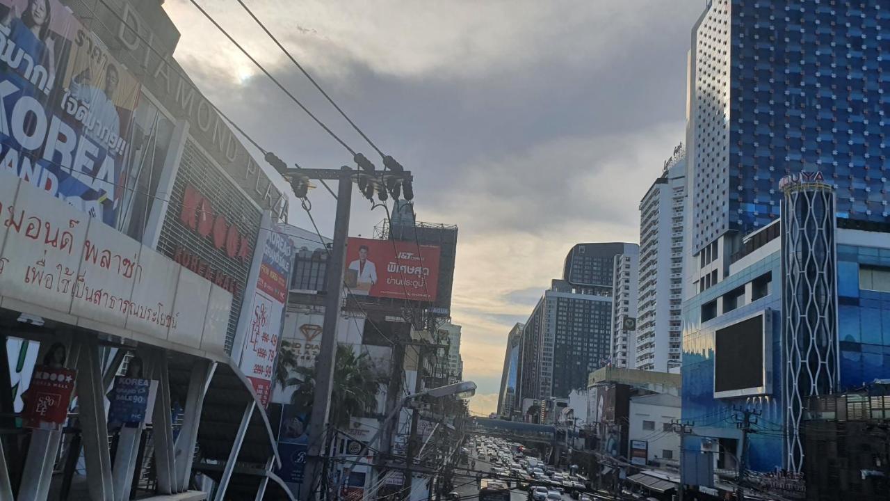 Interchange Tower Serviced Apartment - Sha Extra Plus Bangkok Zewnętrze zdjęcie