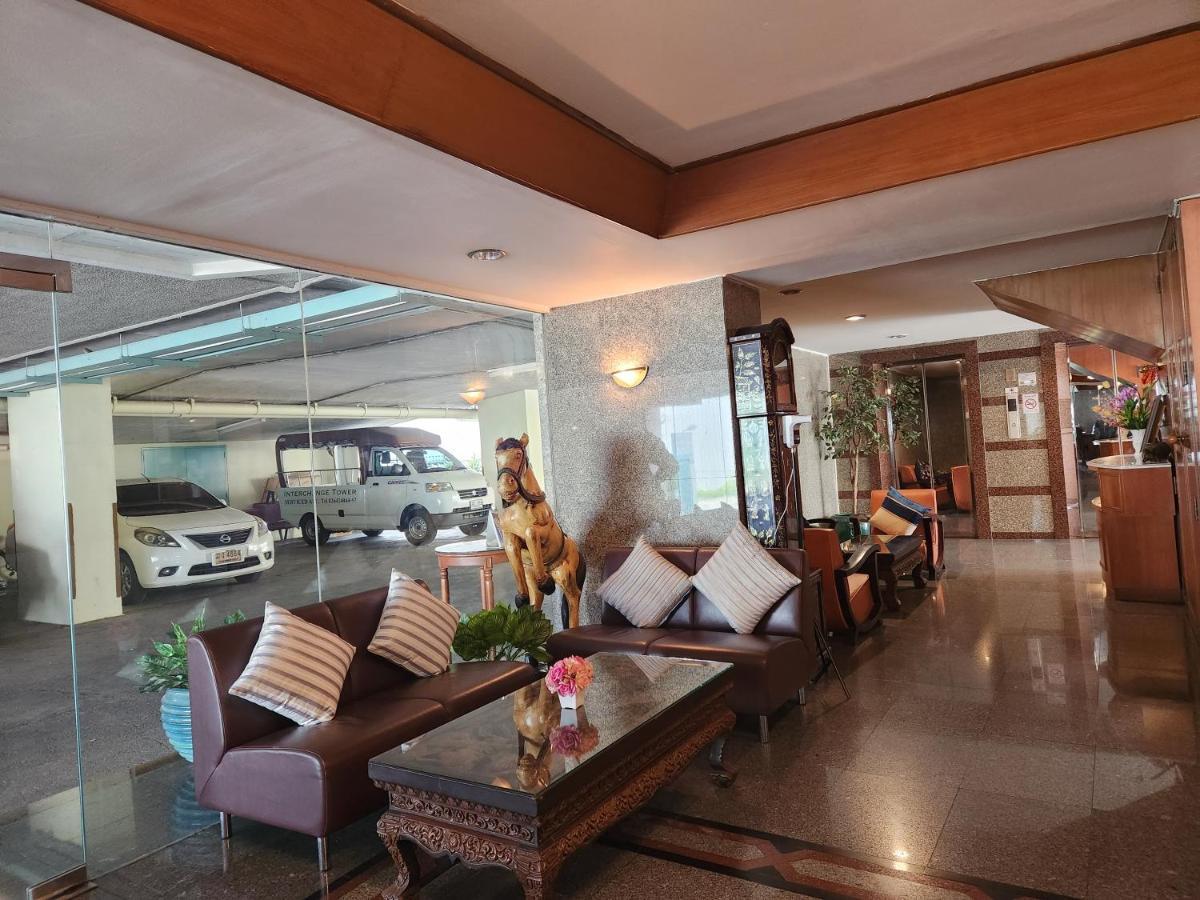 Interchange Tower Serviced Apartment - Sha Extra Plus Bangkok Zewnętrze zdjęcie
