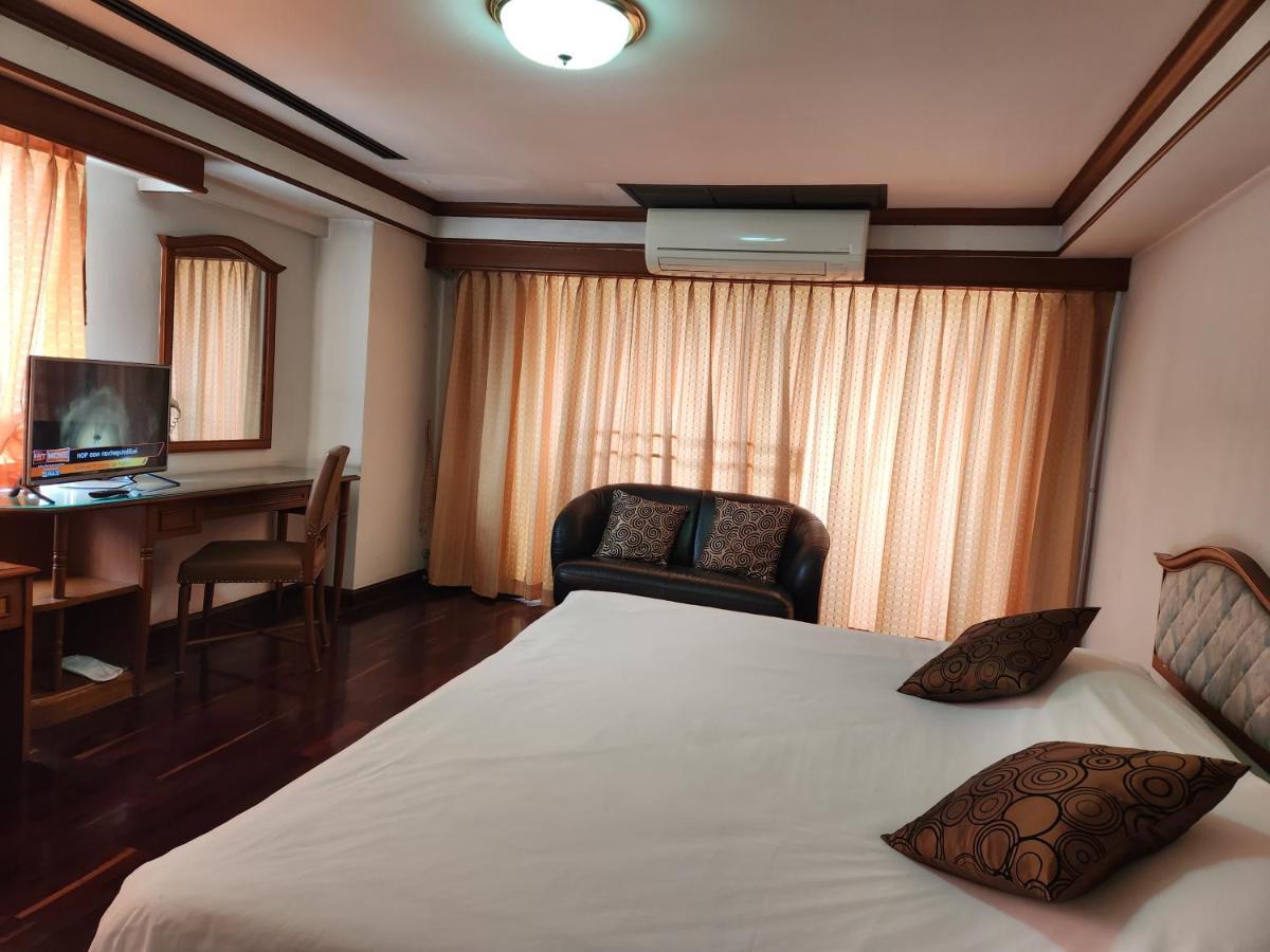 Interchange Tower Serviced Apartment - Sha Extra Plus Bangkok Zewnętrze zdjęcie